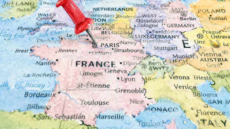 Passeport français naturalisation 2027 : Un dossier renforcé pendant le délai d’ajournement vous rapproche du décret et du passeport français.